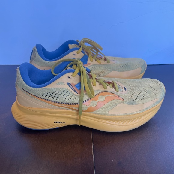 Saucony Shoes - Saucony Women's Guide 15 Running Shoes size 9.5